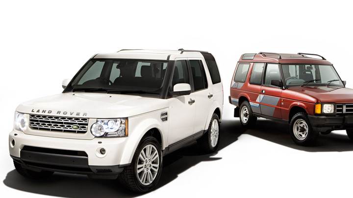 Land Rover Discovery 2010 White Vs Red